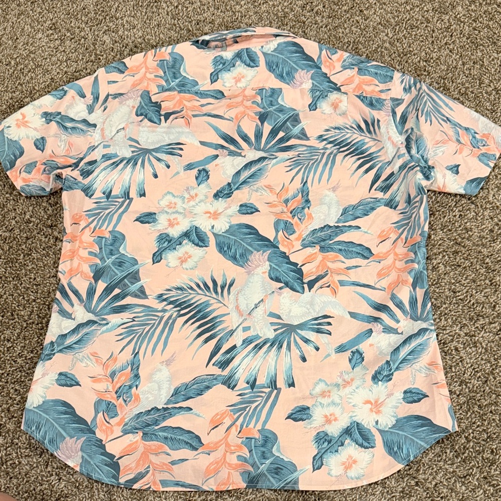 Bonobos Pink and Blue Tropical/Floral/Hawaiian Short Sleeve Button Up Shirt - Picture 5 of 5